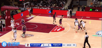 力戰(zhàn)“舊主”！哈雷爾開場連突帶投獨(dú)得4分 浙江主場漫天噓聲